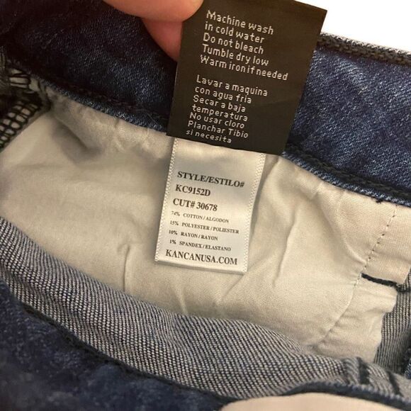 KanCan Straight Leg Cropped Jeans Ruffle Distressed Raw Hem High Rise Size 5/26 - Picture 5 of 6